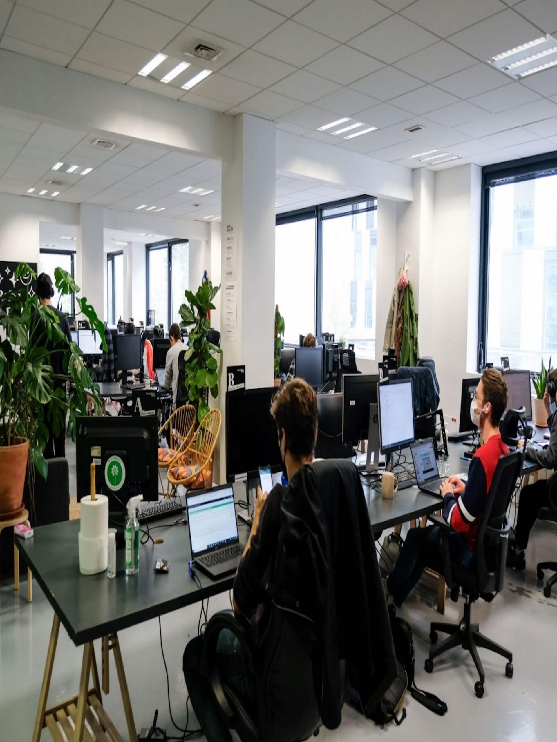 cover-r4x3w1200-619fc60bc30d0-sipa-00984493-000015